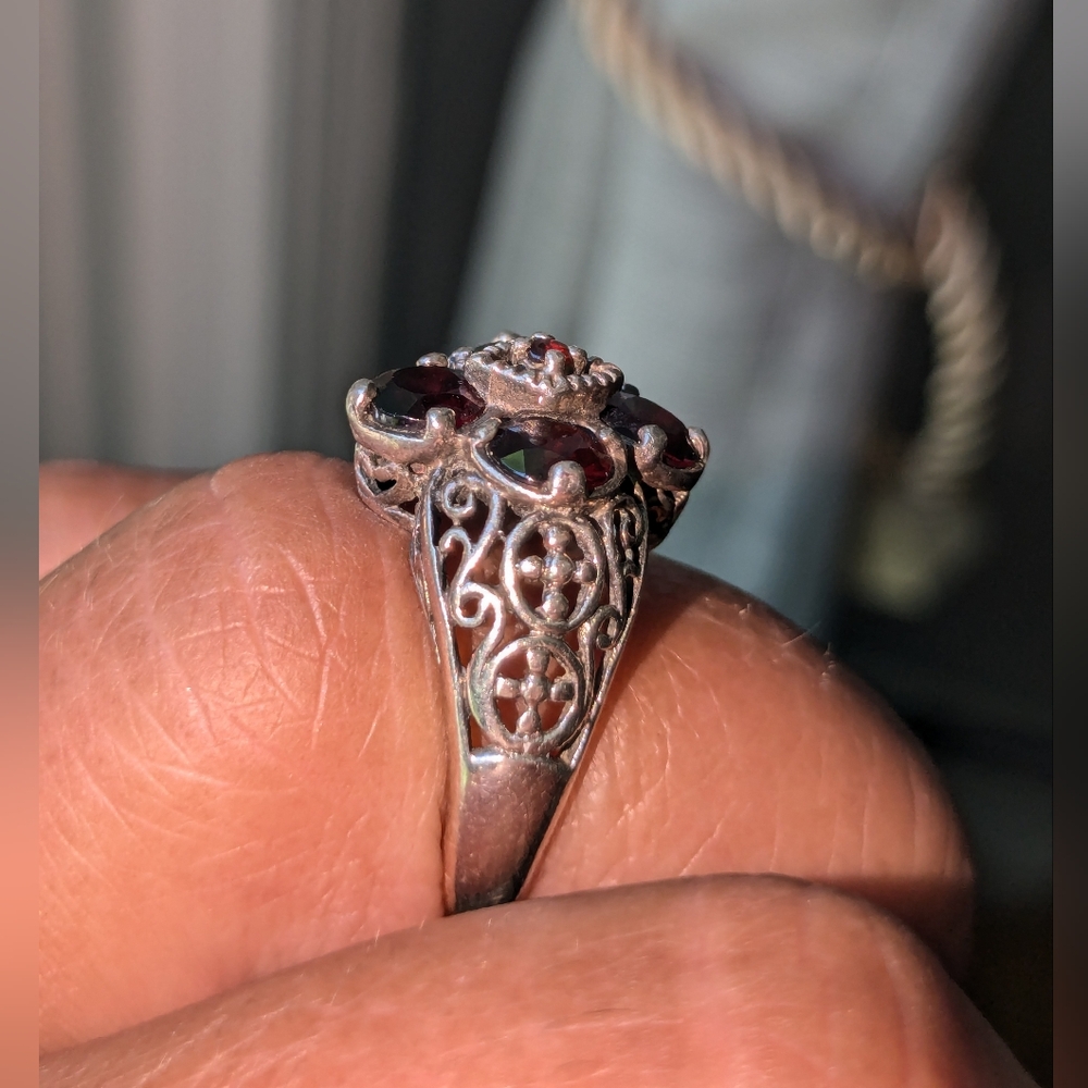 Vintage Designer CNA Garnet Sterling Silver Ring - Picture 9 of 13